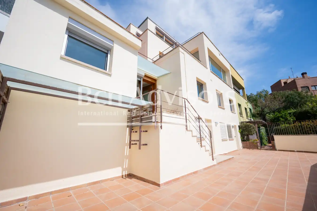 Vista exterior de Casa o chalet en venta en Barcelona con Aire acondicionado, Calefacción y Parquet