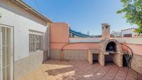 Vista exterior de Casa o xalet en venda en Torrevieja amb Terrassa