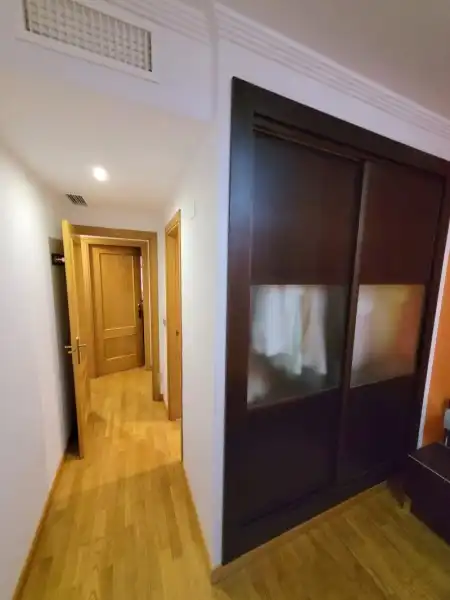 Piso en venta en Calle la Unión Mercantil, 31, Martín Carpena - Torre del Río