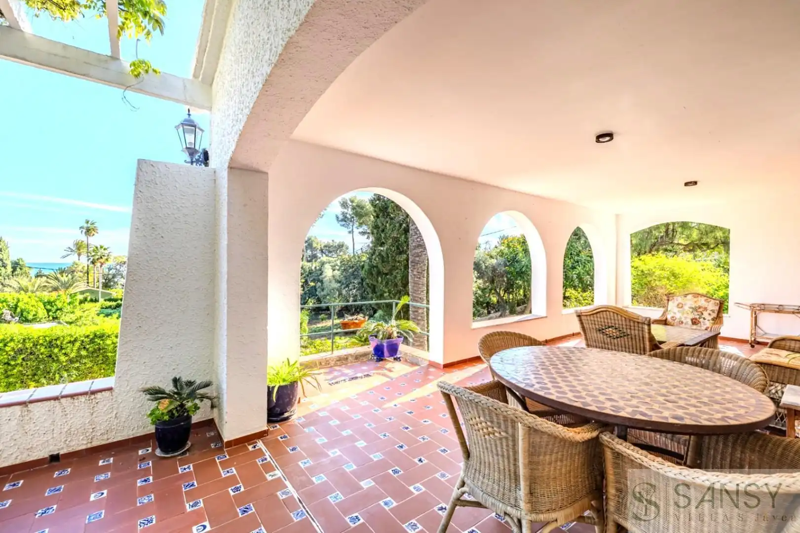 Houses for sale in Las Rotas / Les Rotes