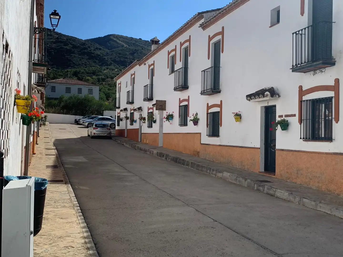 Vista exterior de Casa adosada en venda en Jimera de Líbar
