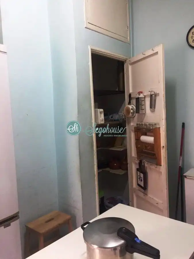 Cocina de Piso en venta en Segovia con Trastero y Balcón