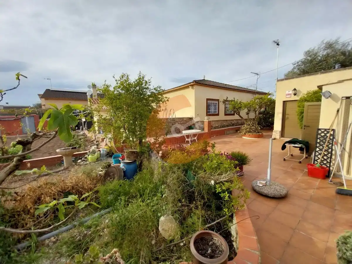 Garden of Houses for sale in Santa Oliva  with Heating, Private garden and Terrace