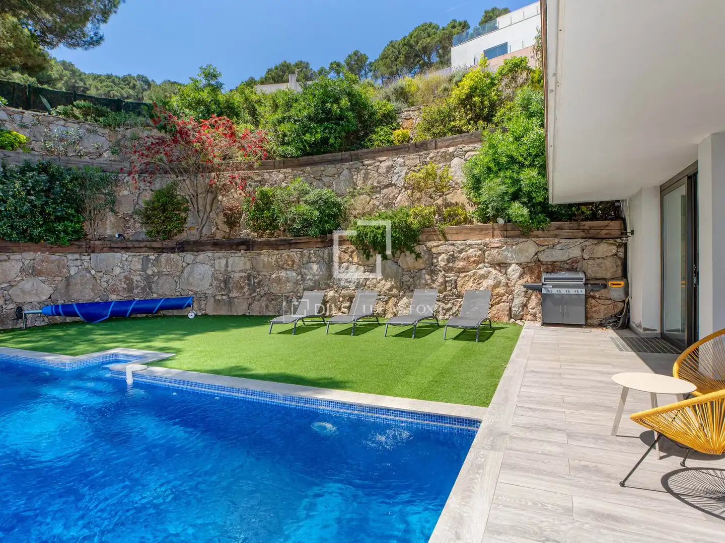Schwimmbecken von Haus oder Chalet zum Verkauf in Begur mit Klimaanlage, Heizung und Privatgarten