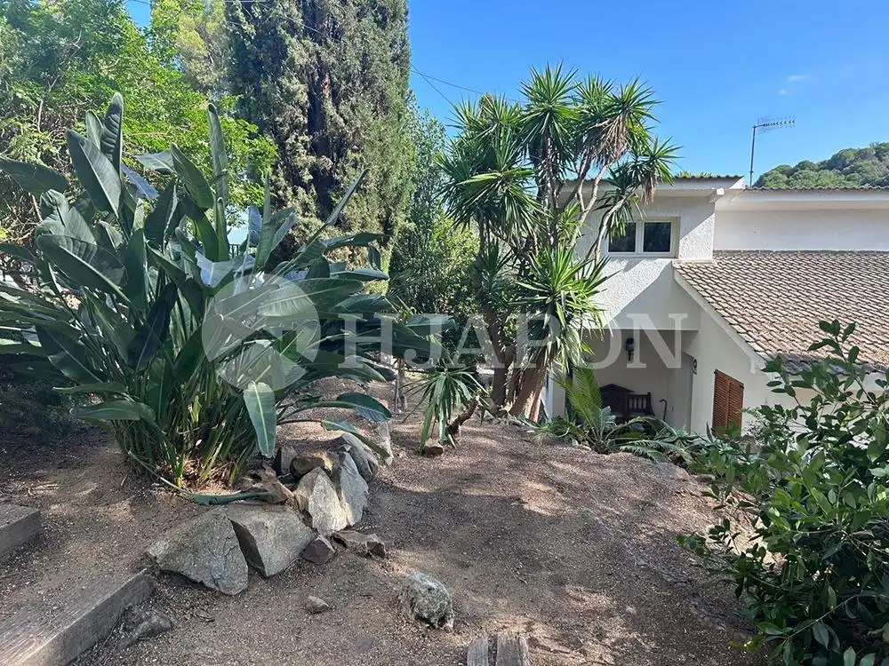 Garden of Houses for sale in Alella, Barcelona