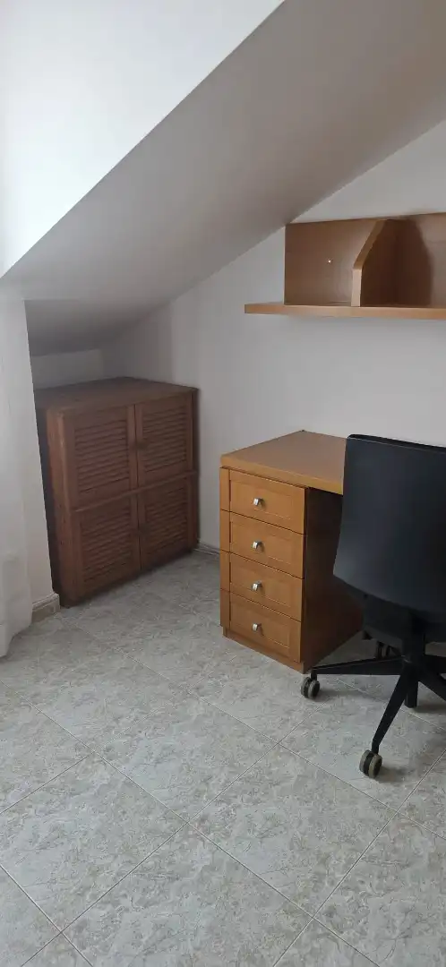 Habitación de Ático en venta en Meruelo con Calefacción, Amueblado y Horno