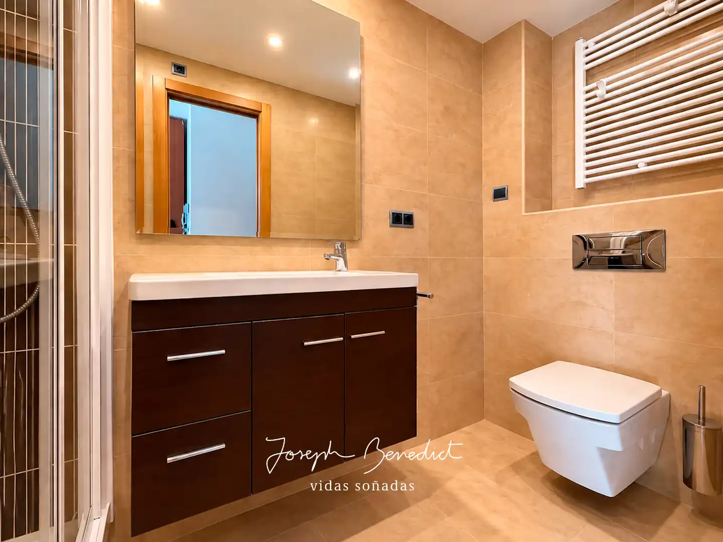 Baño de Casa o chalet en venta en Castelldefels con Aire acondicionado, Calefacción y Jardín privado