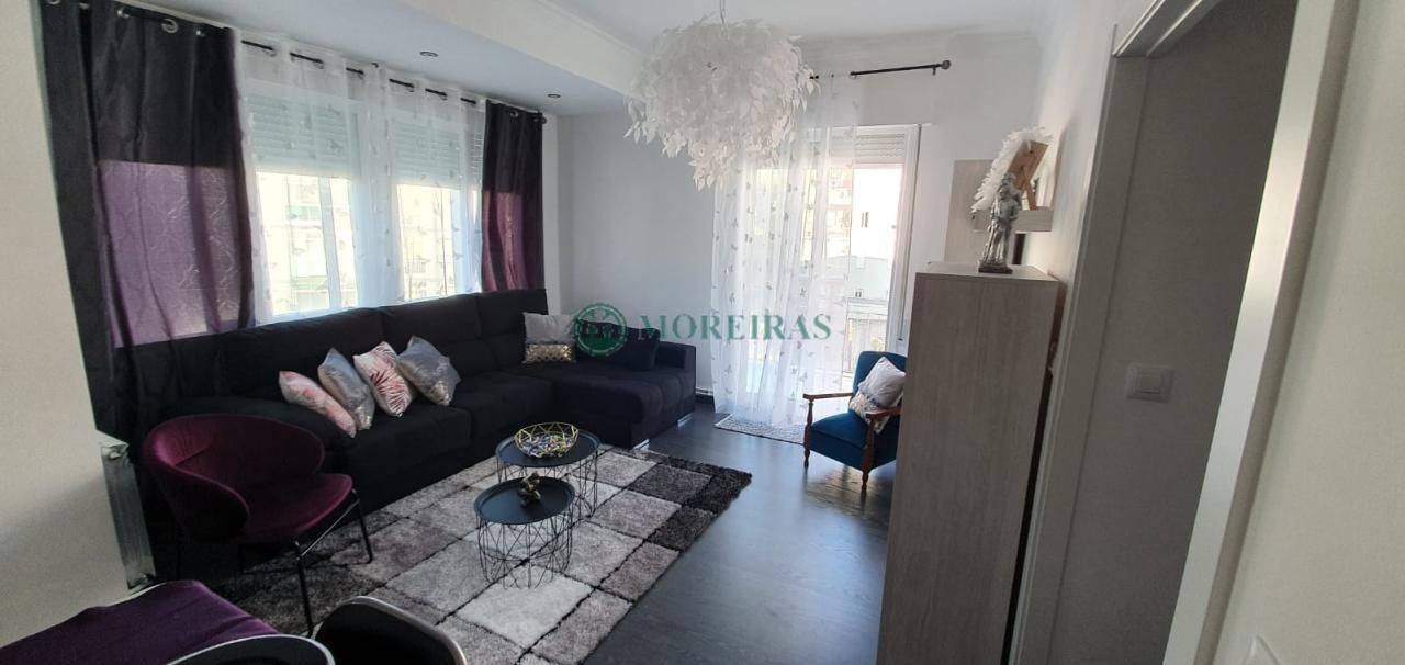Living room of Flat for sale in Ourense Capital   with Heating, Furnished and Balcony