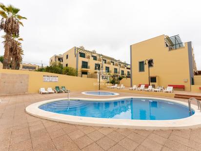 Außenansicht von Einfamilien-Reihenhaus zum verkauf in San Miguel de Abona mit Klimaanlage und Terrasse