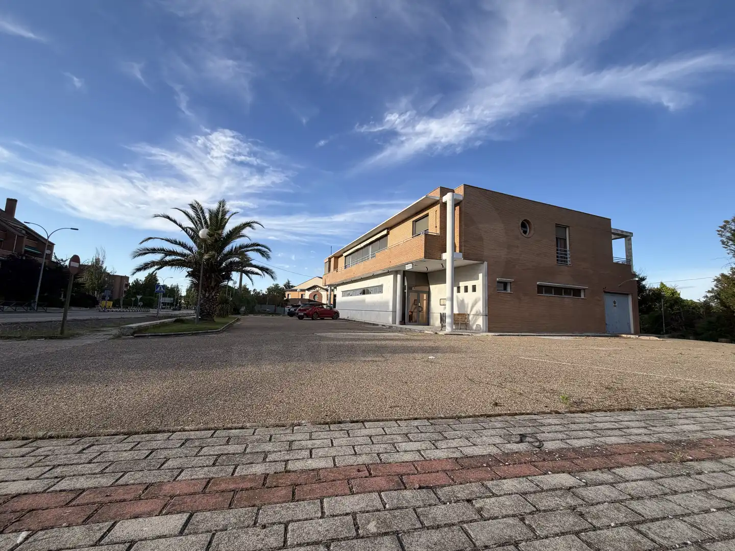 Vista exterior de Edifici en venda en Medina del Campo