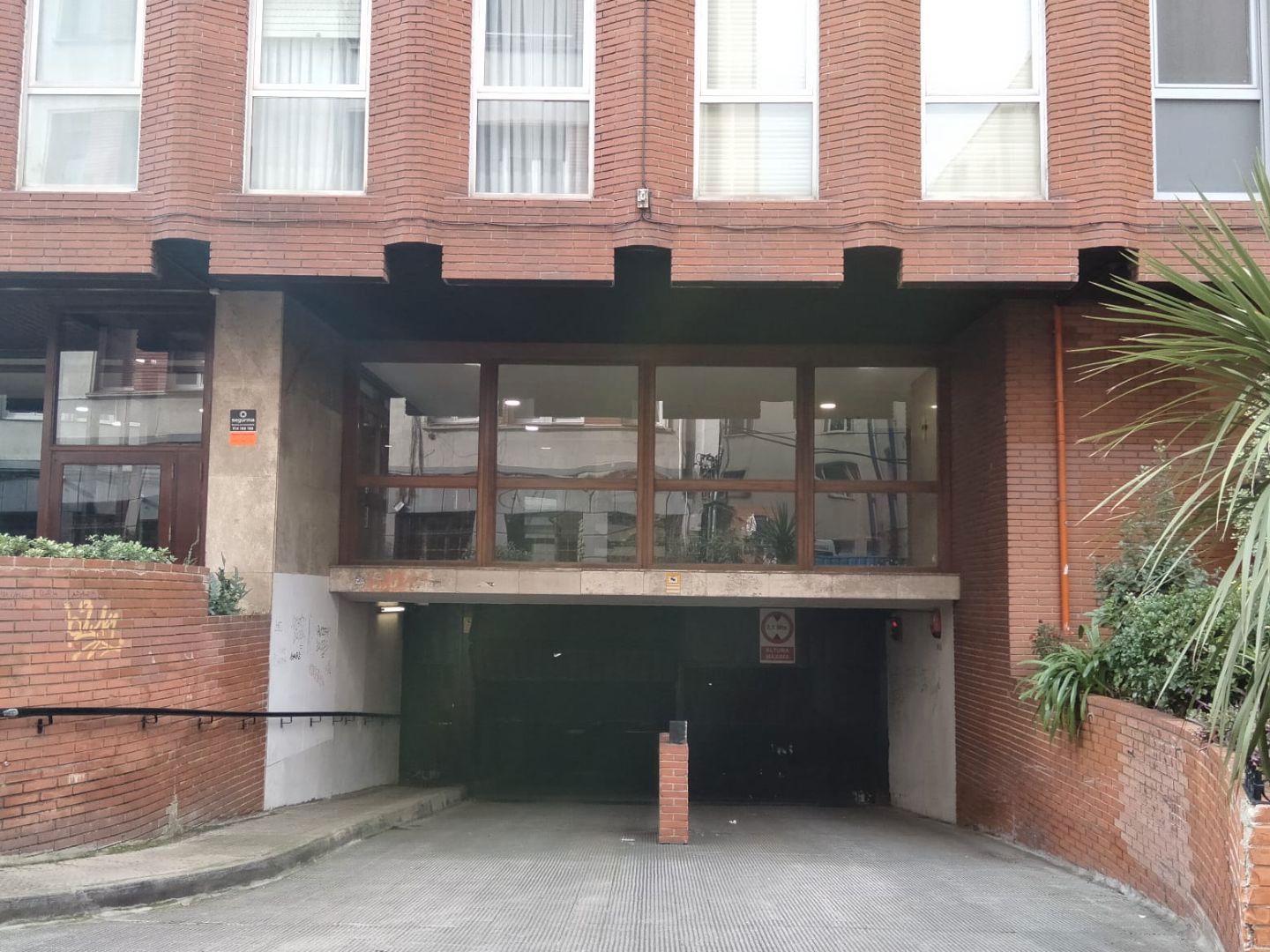 Garage to rent in Poza Lizentziatuaren Kalea, 50, Sabino Arana - Jesuitas