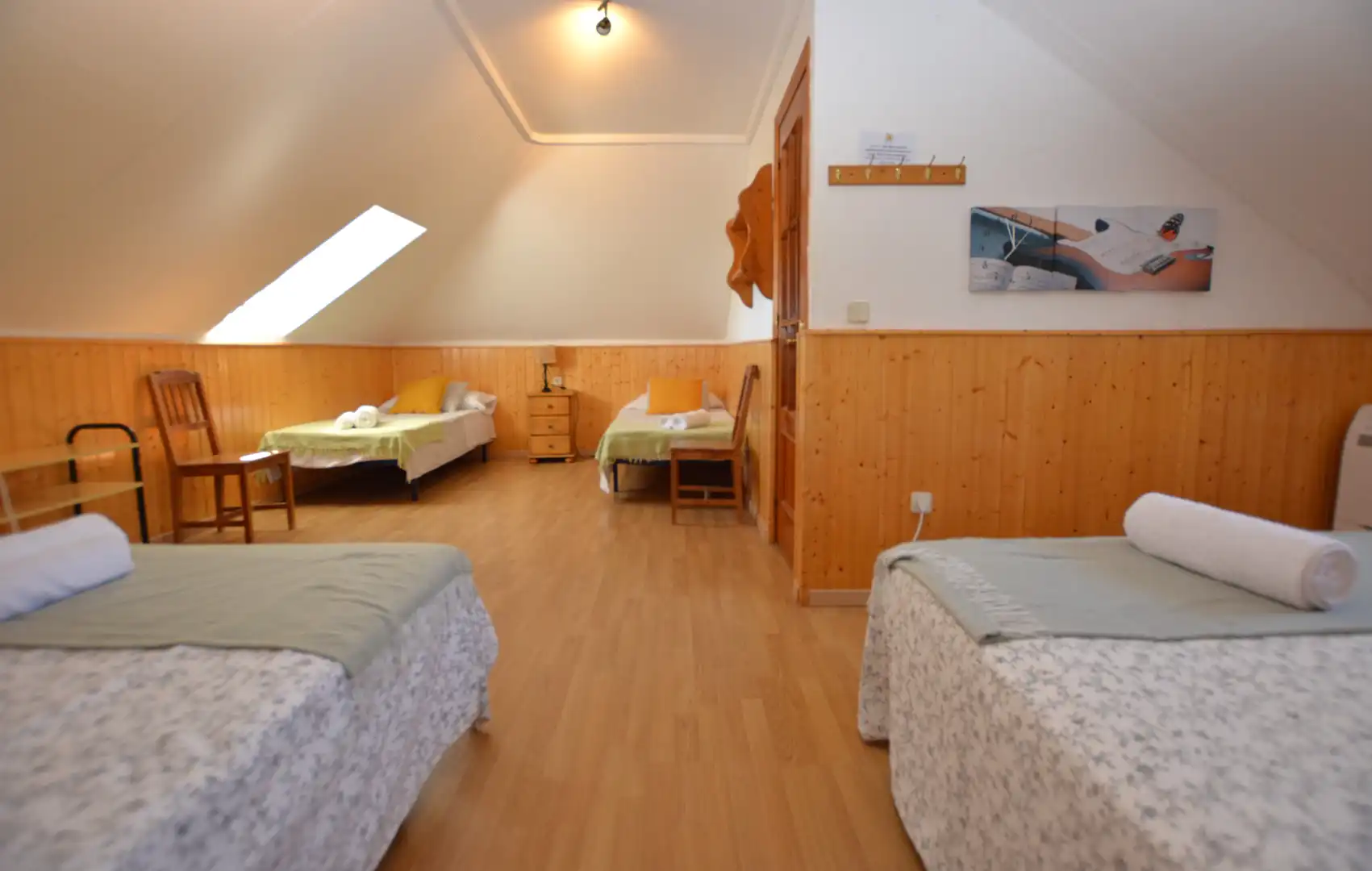 Habitación de Casa o chalet en venta en Guillena con Aire acondicionado, Calefacción y Jardín privado
