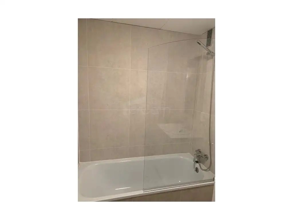 Bany de Apartament en venda en La Massana amb Terrassa i Forn