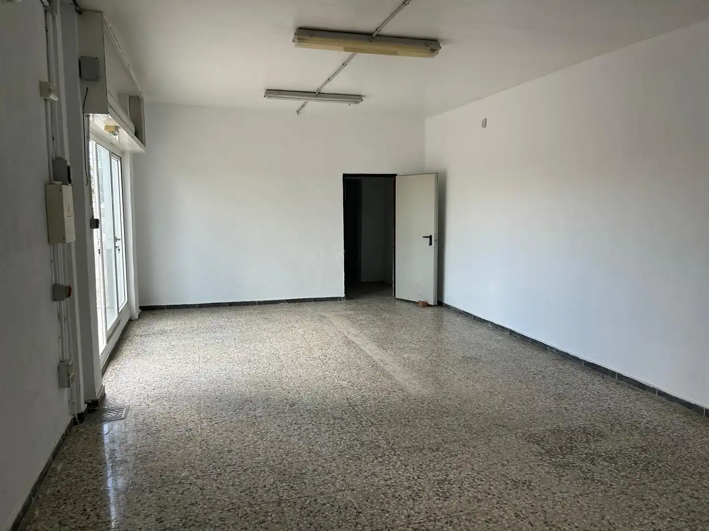 Local de lloguer en Algorós - El Derramador
