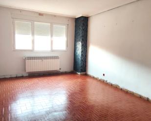 Sala d'estar de Pis en venda en Venta de Baños