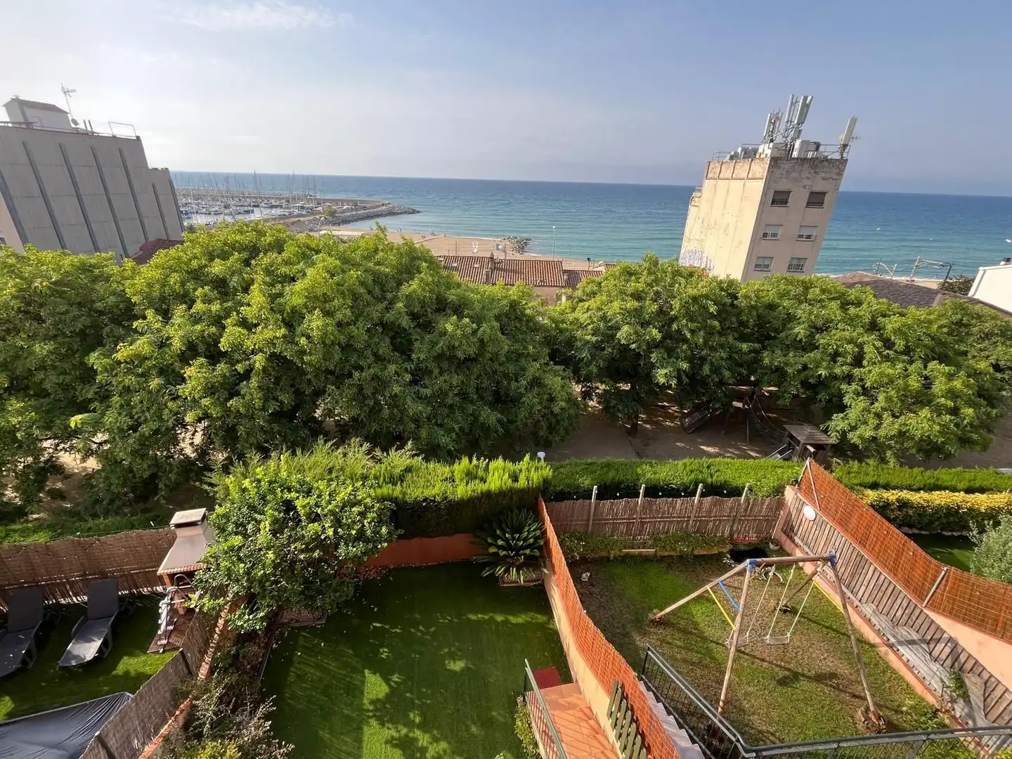 Jardí de Casa adosada en venda en El Masnou amb Aire condicionat, Calefacció i Jardí privat