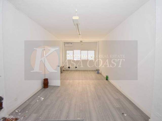 Local comercial en Venta en Puerto Deportivo