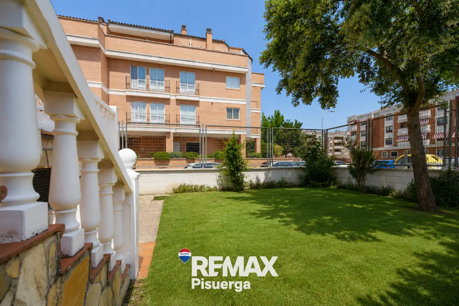 Vista exterior de Casa o xalet en venda en Valladolid amb Aire condicionat, Calefacció i Terrassa