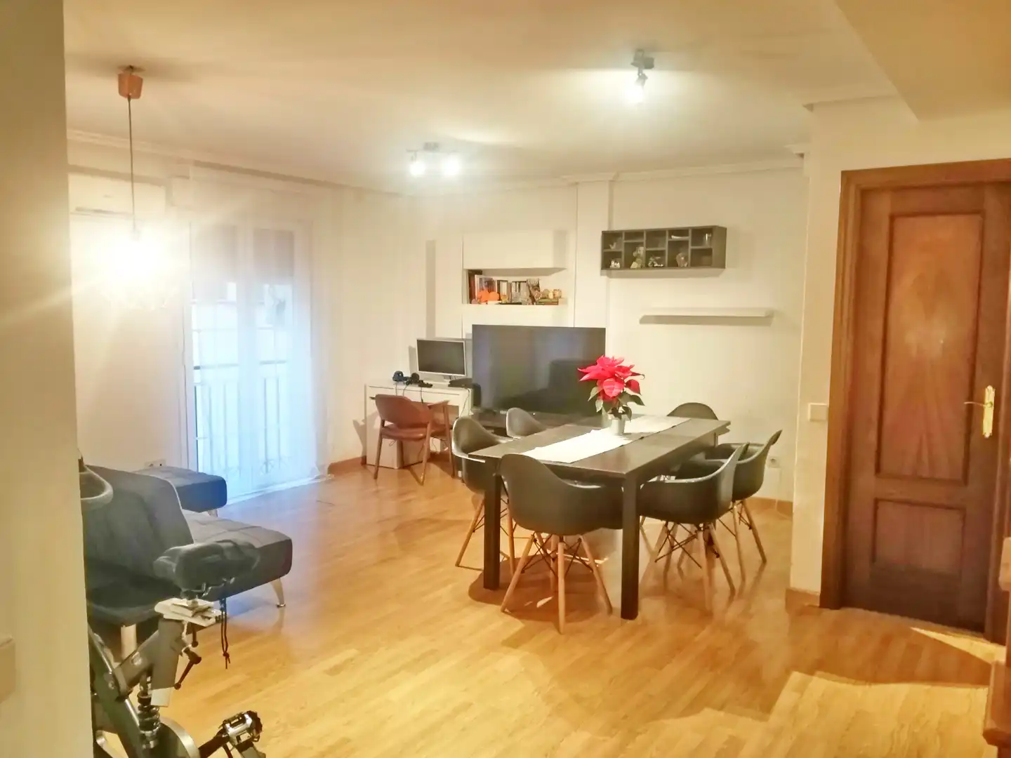 Sala de estar de Dúplex en venta en Guadalajara con Aire acondicionado, Calefacción y Parquet