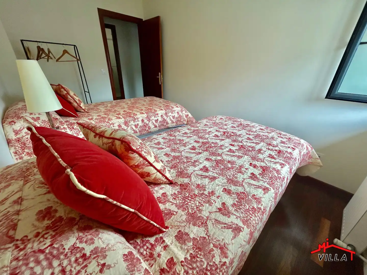 Habitación de Piso en venta en Ramales de la Victoria con Calefacción, Terraza y Piscina comunitaria