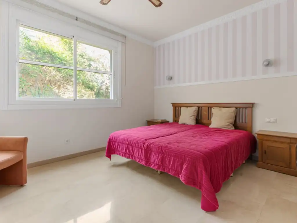 Dormitori de Casa o xalet en venda en El Campello amb Terrassa i Piscina