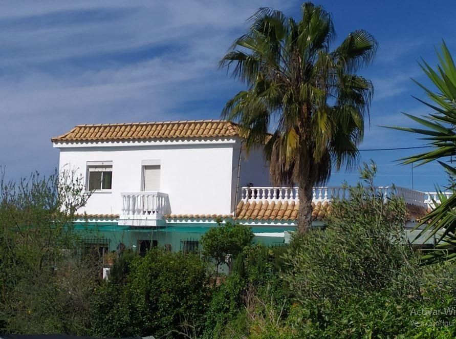 Exterior view of Country house for sale in Sanlúcar de Barrameda  with Private garden, Terrace and Storage room