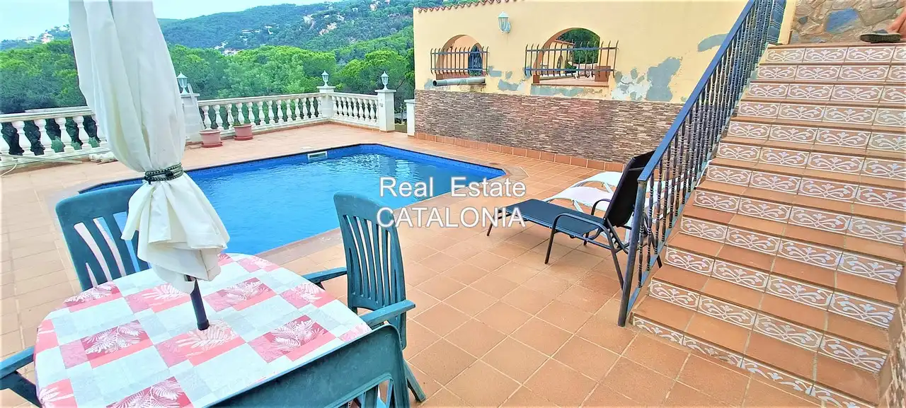 Vista exterior de Casa o chalet en venta en Lloret de Mar con Aire acondicionado, Calefacción y Jardín privado