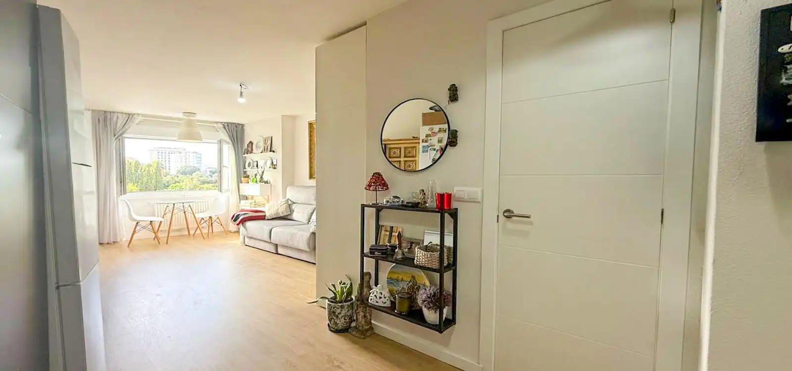 Estudio en venta en Vigo  con Calefacción, Horno y Lavadora