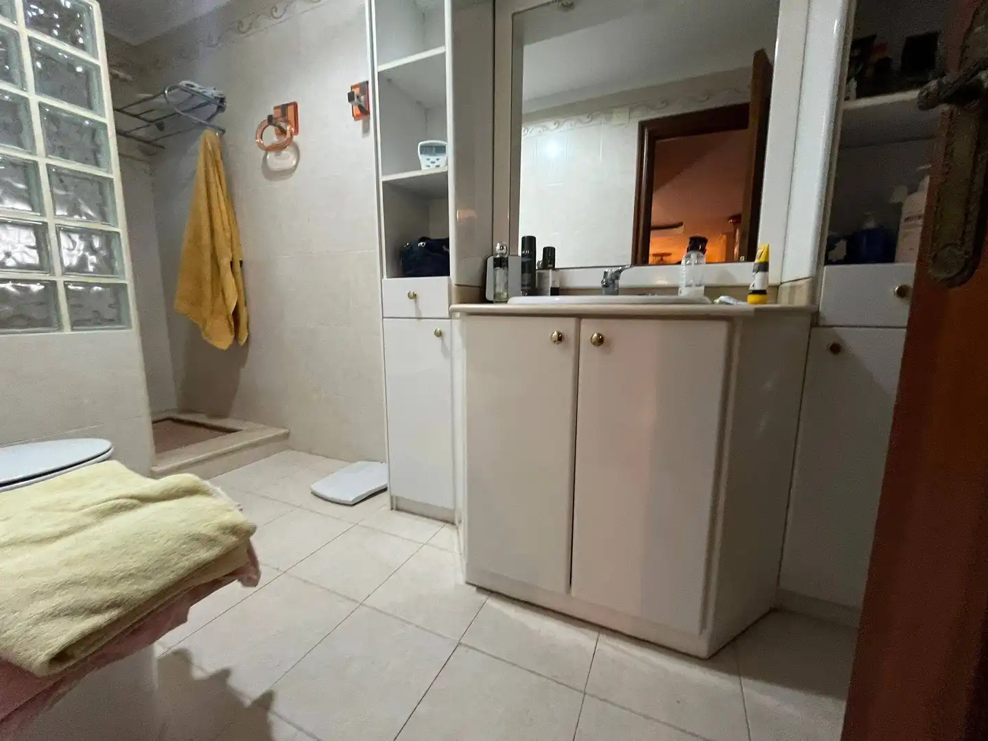Bathroom of Houses for sale in Aspe  with Air Conditioner, Private garden and Terrace
