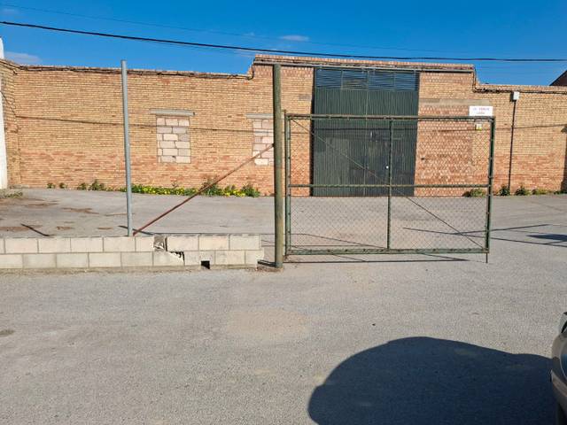 Terreno industrial en Venta en Carretera Olivares Gerena, 8 en Olivares