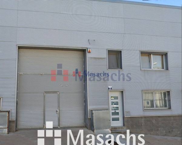 Nave industrial en Alquiler en Cornellà del Terri