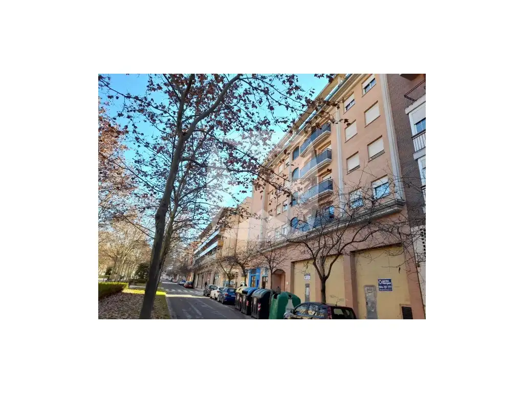 Ático en venta en Paseo Condes de Barcelona, Maria Auxiliadora - Barriada de Llera