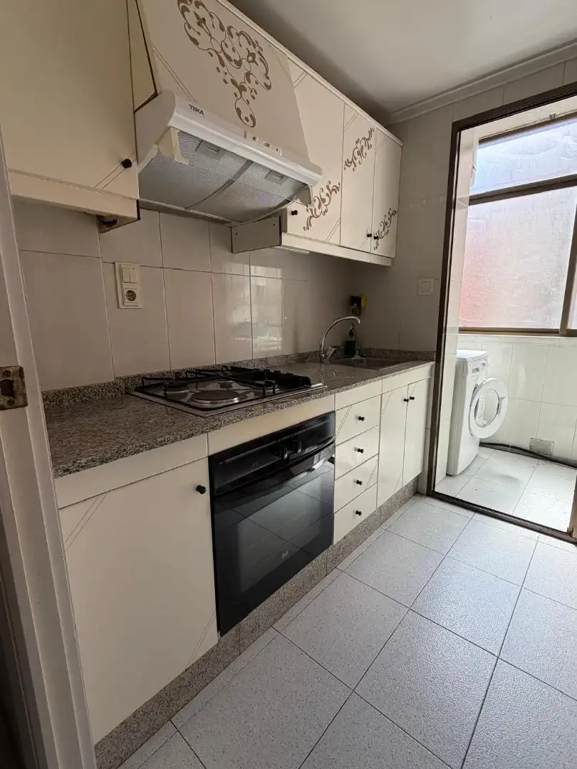 Flat with lift for sale in Calle Francisco Santamaría, imagen 3