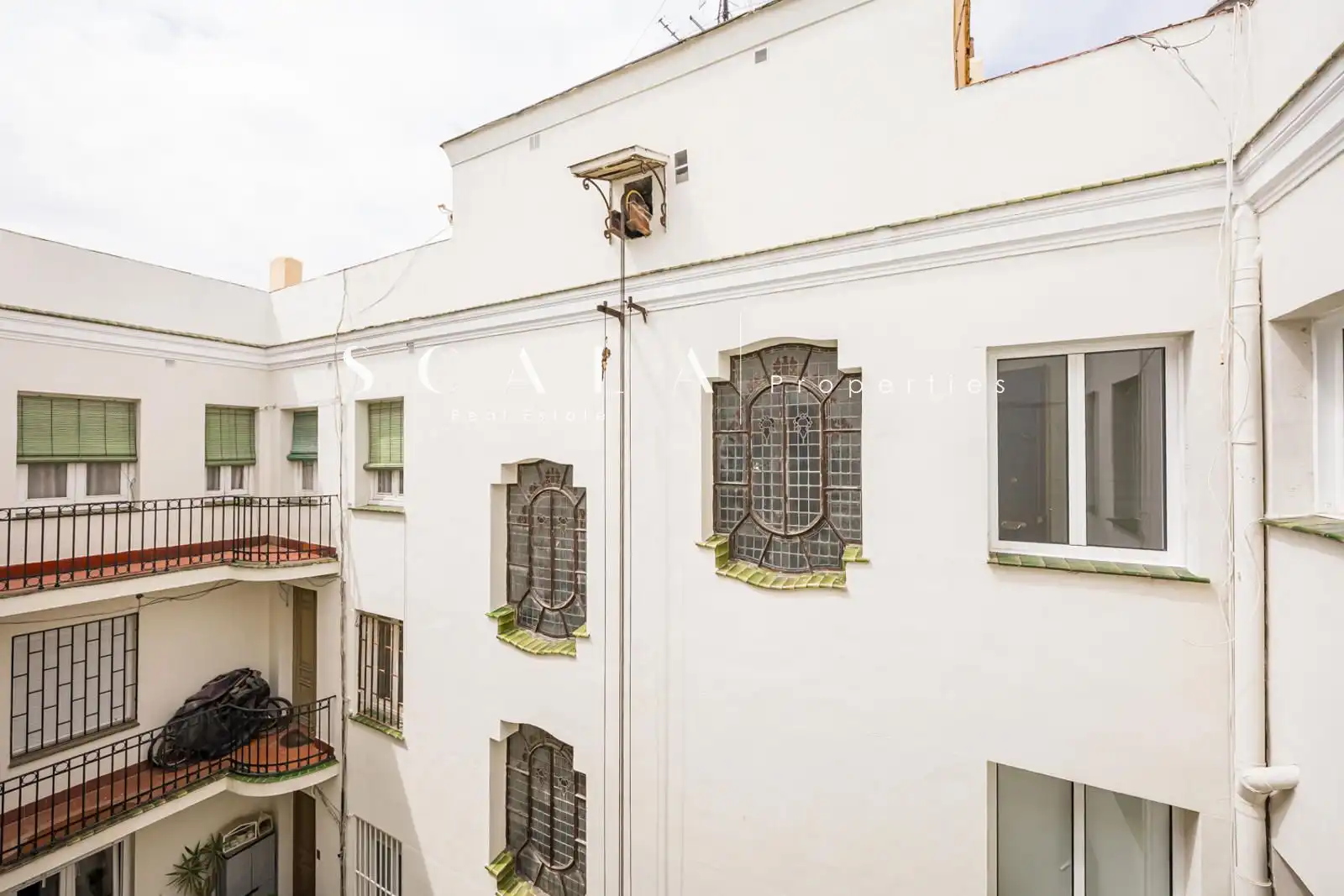Balcony of Attic for rent in Madrid  with Air Conditioner, Heating and Terrace