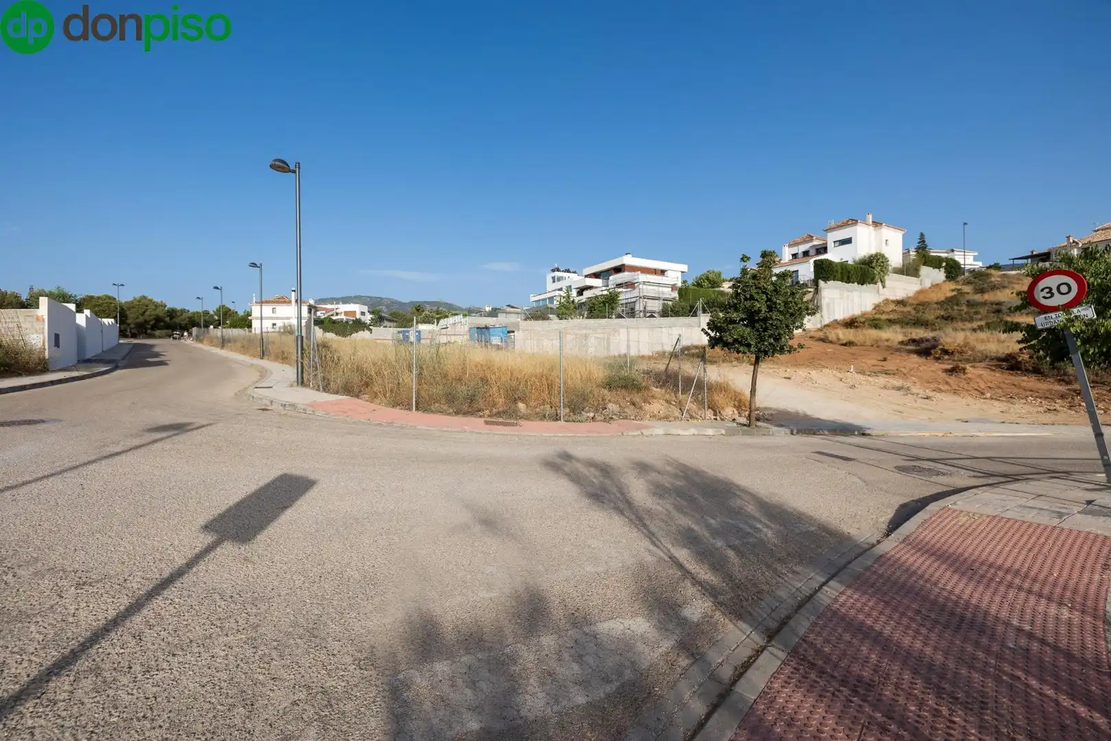 Terreni e lotti in vendita a Calle CULLAR VEGA, imagen 5