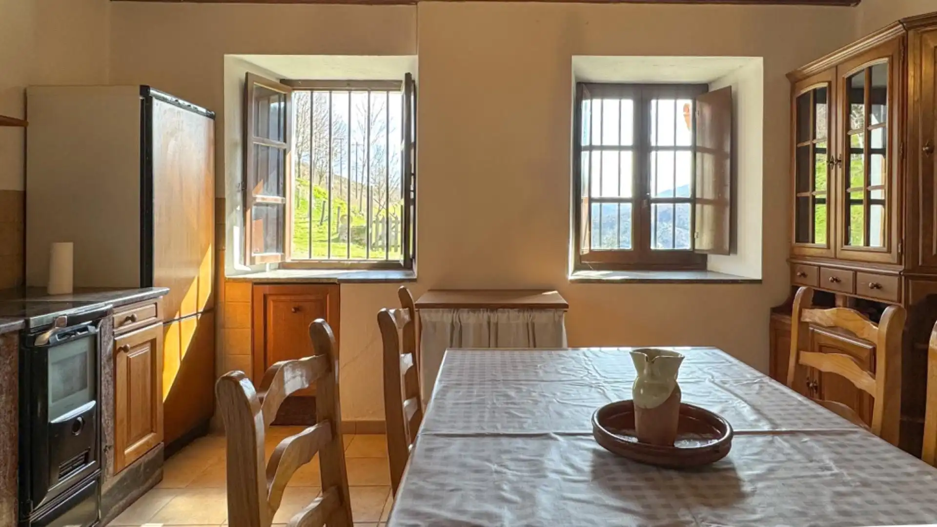 Comedor de Finca rústica en venta en Mendaro con Calefacción, Jardín privado y Terraza