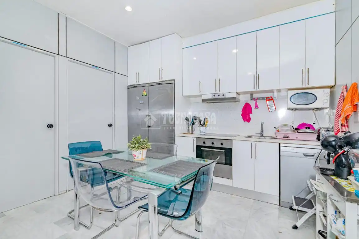 Küche von Wohnung zum Verkauf in Granada mit Heizung