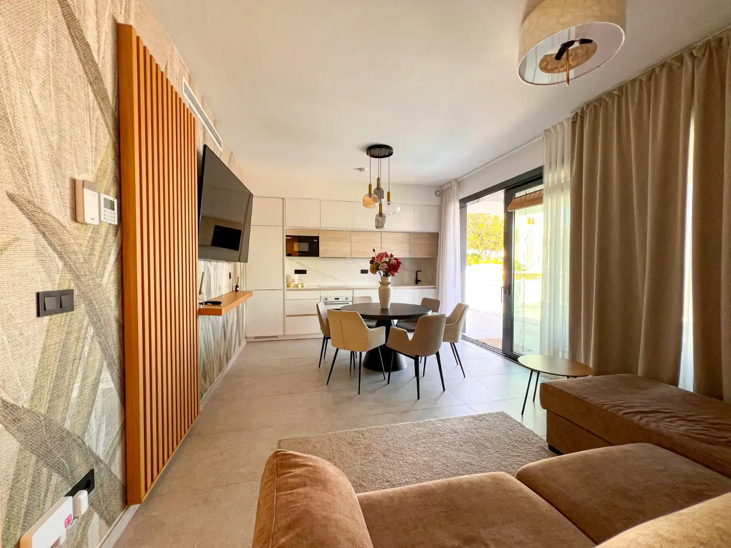 Sala de estar de Planta baja en venta en Guardamar del Segura con Aire acondicionado, Jardín privado y Terraza