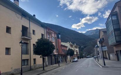 Vista exterior de Pis en venda en Cercs