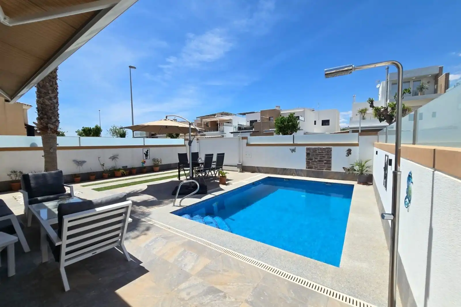 Chalet con piscina en venta en Pilar de la Horadada ciudad, imagen 3
