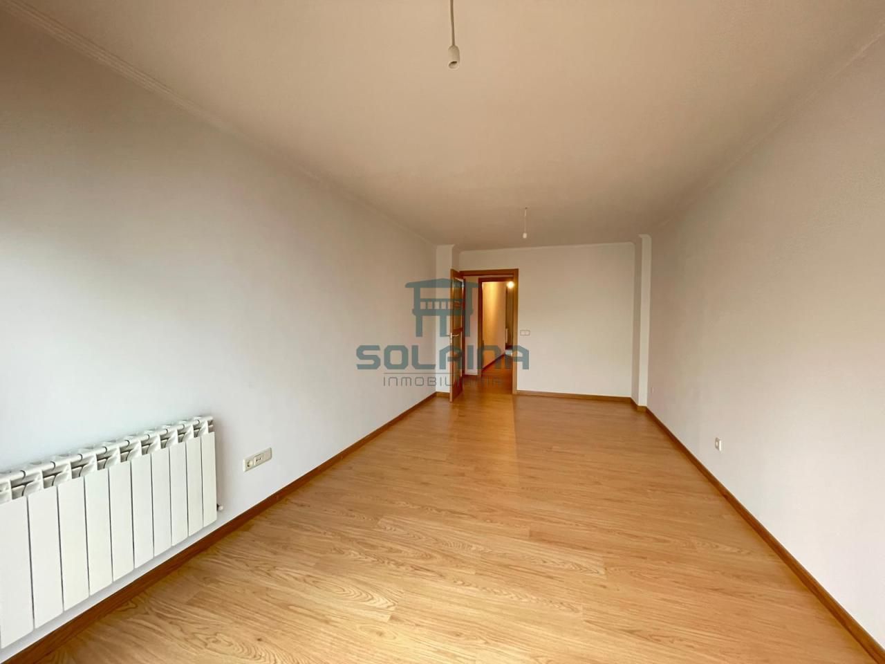 Flat for sale in O Carballiño    with Heating