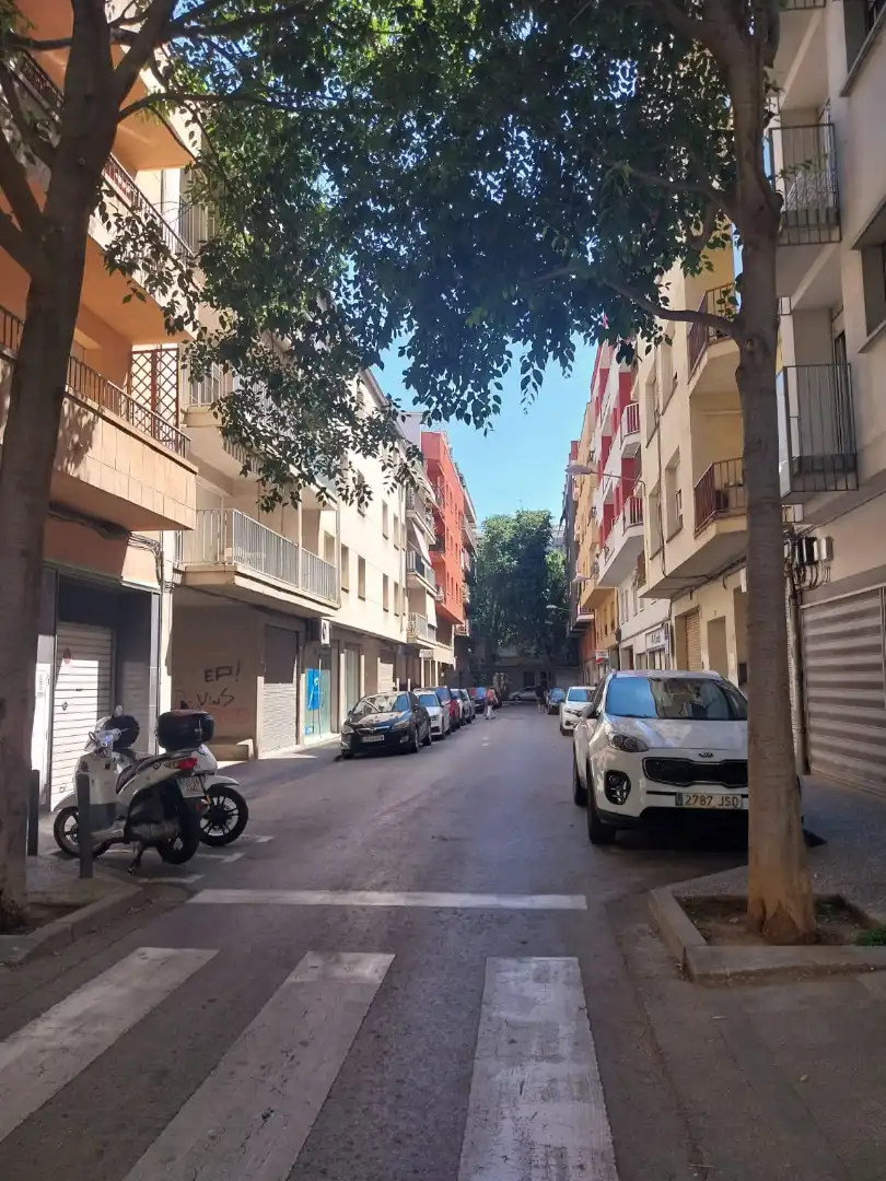 Individual amb ascensor en venda a Carrer Pere Compte 6-8