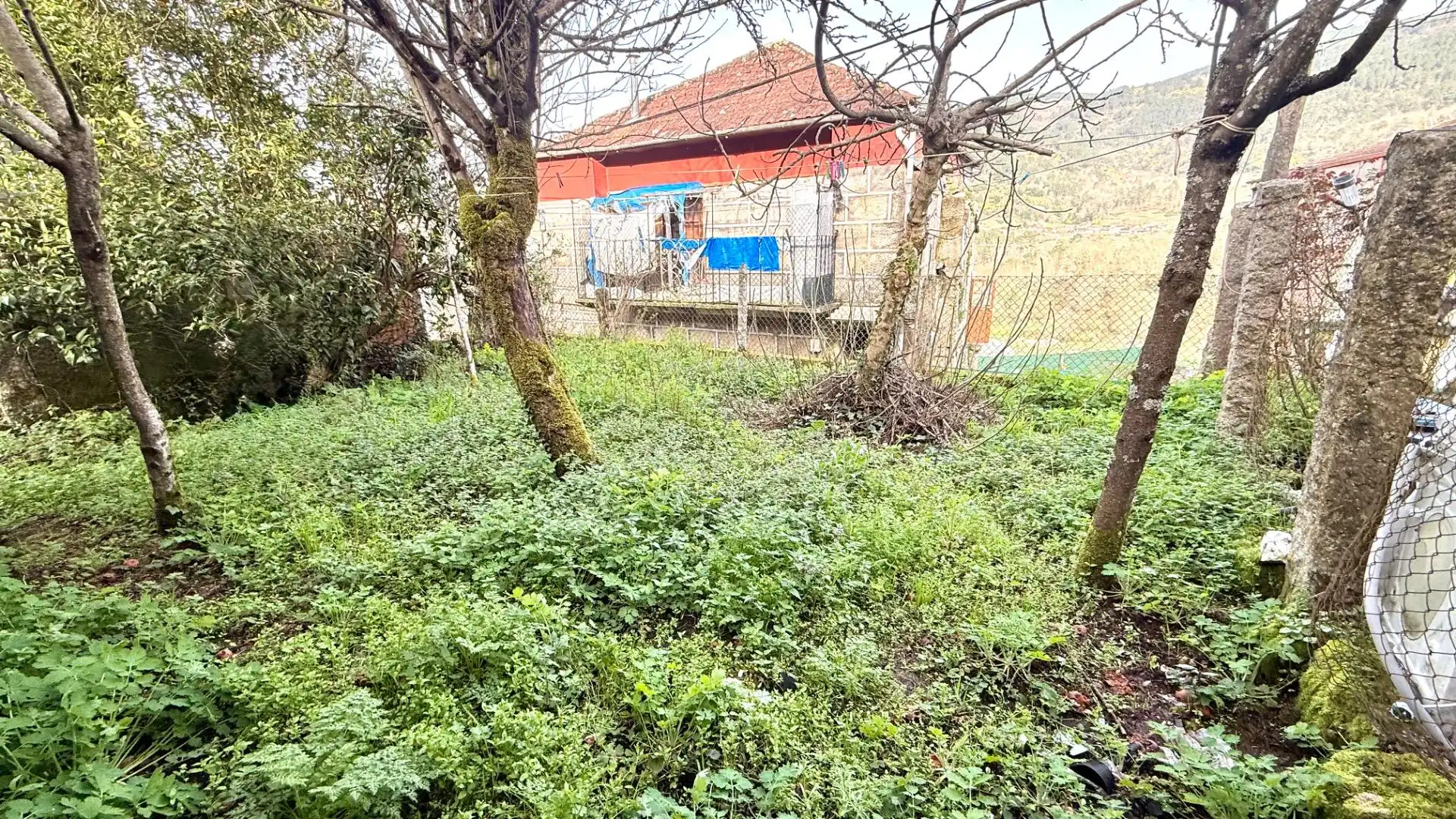 Casa o xalet en venda en A Arnoia amb Jardí privat i Moblat
