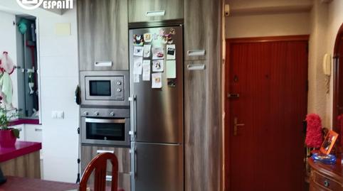 Foto 2 de Piso en venta en Calle Tembleque, Aluche, Madrid