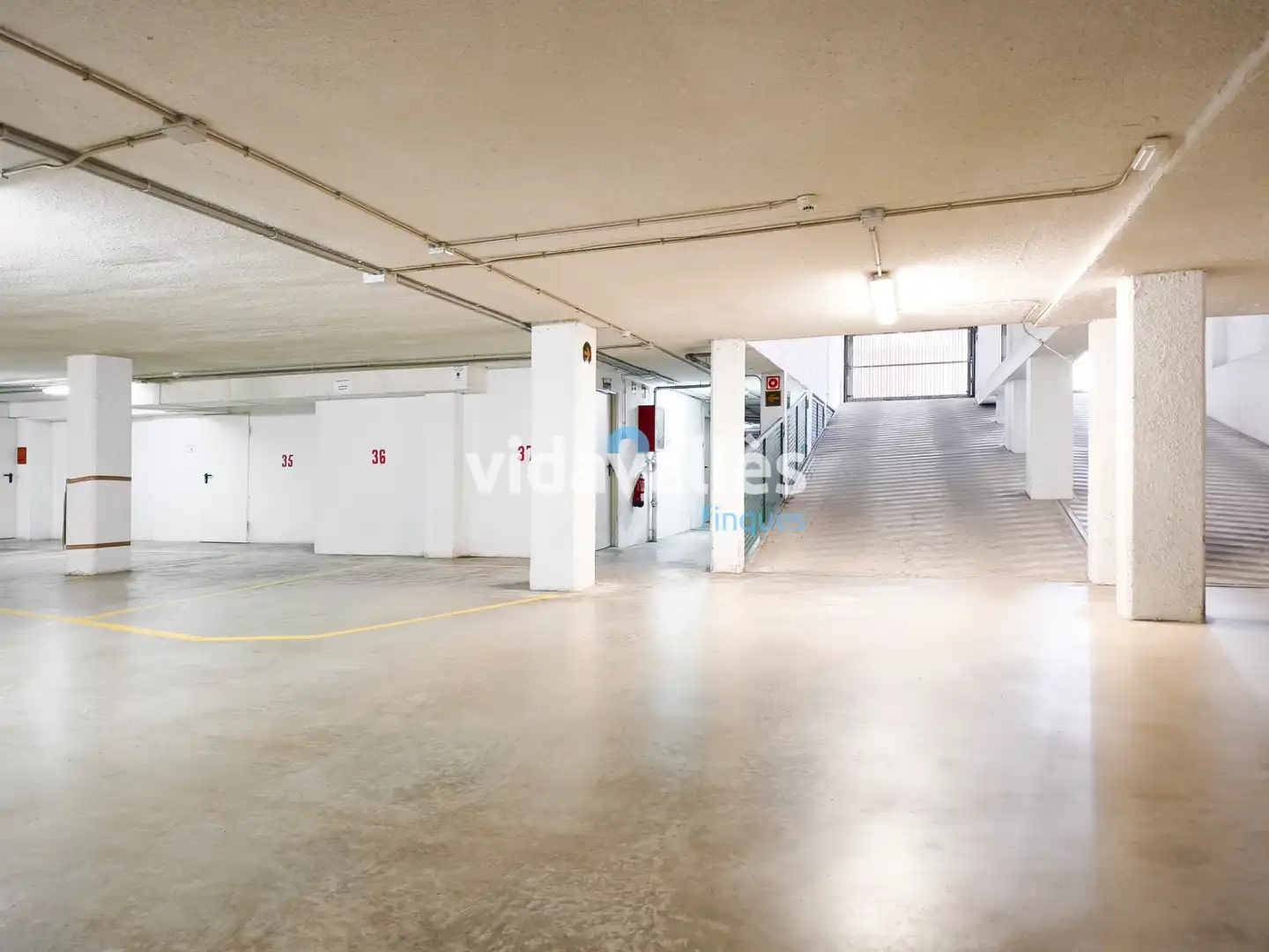 Aparcament de Pis en venda en La Ràpita amb Aire condicionat, Calefacció i Terrassa