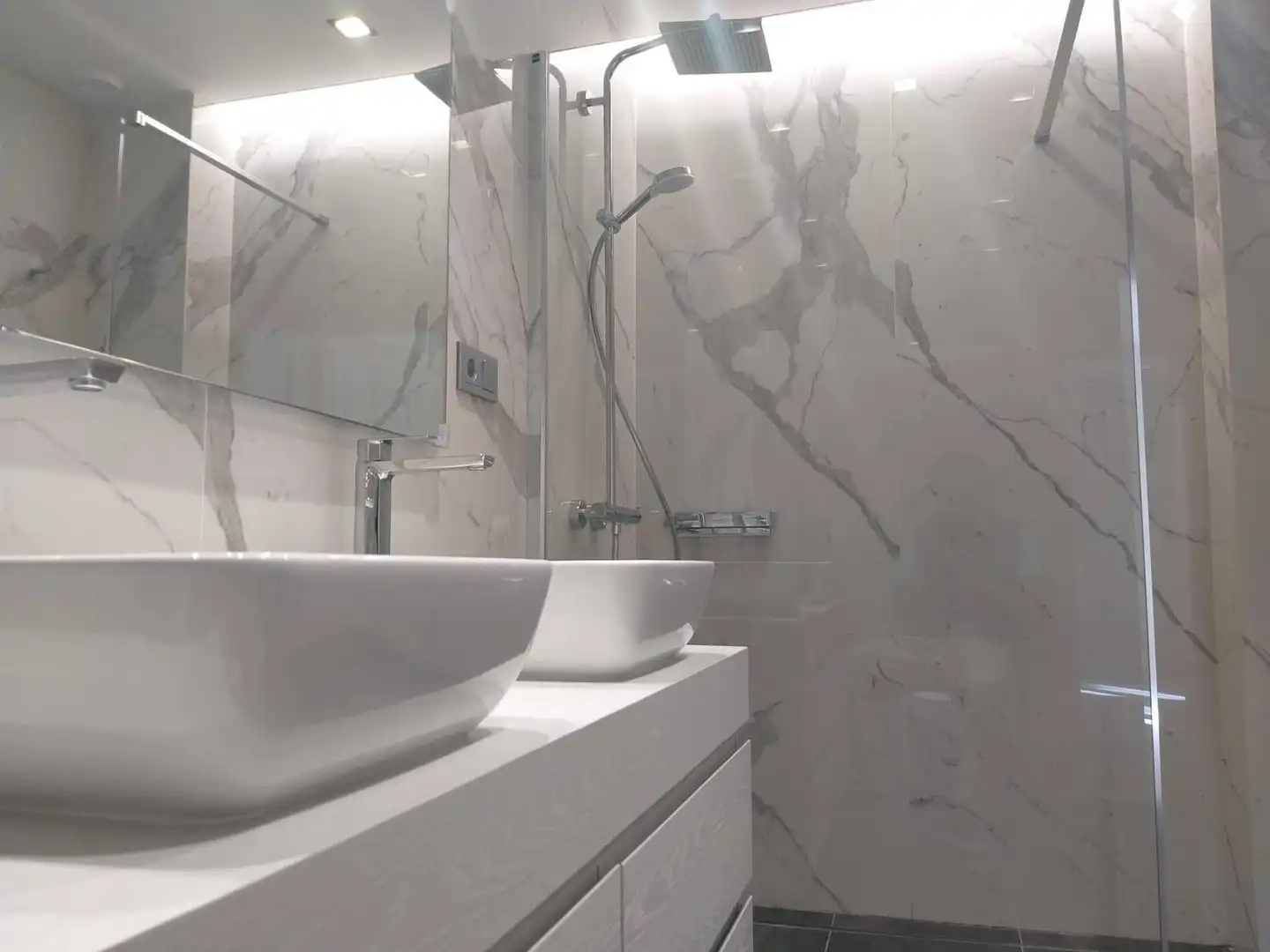 Baño de Piso en venta en Las Palmas de Gran Canaria con Aire acondicionado