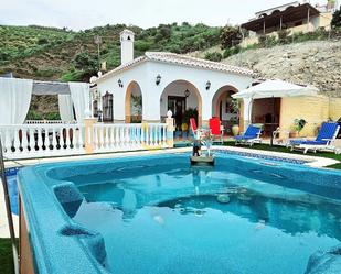House or chalet to rent in Torrox Pueblo