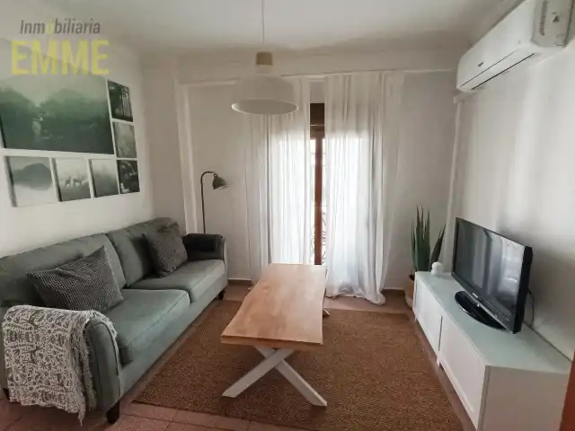 Sala de estar de Piso de alquiler en Ronda con Aire acondicionado, Amueblado y Lavadora