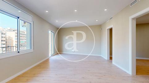 Foto 5 de Pis en venda a Rambla del Brasil, Sants,  Barcelona Capital