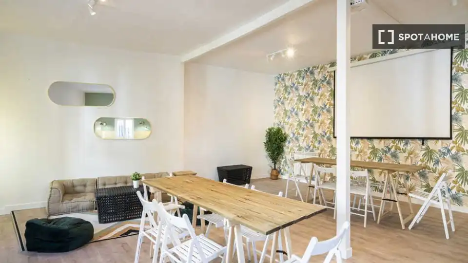 Dining room of Flat for share in Madrid  with Air Conditioner, Terrace and Furnished